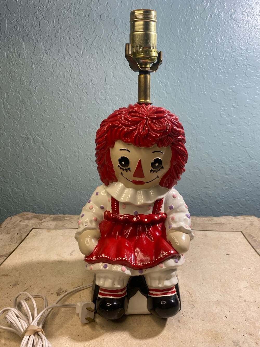 Vintage Raggedy Ann Ceramic Table Lamp Nursery Decor